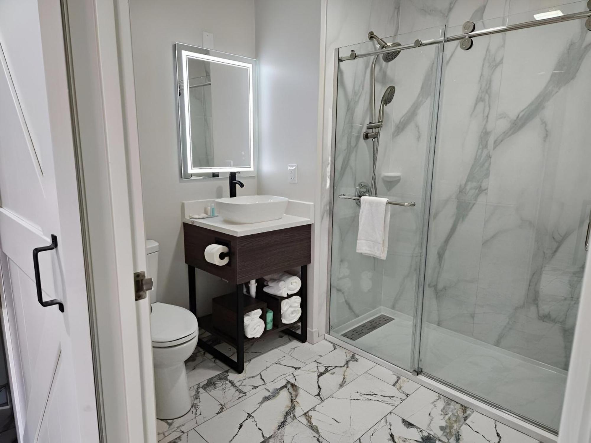 Quality Inn & Suites Columbia Harbison المظهر الخارجي الصورة
