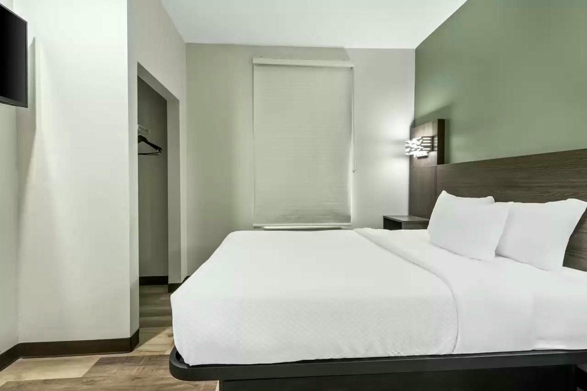 Quality Inn & Suites Columbia Harbison المظهر الخارجي الصورة