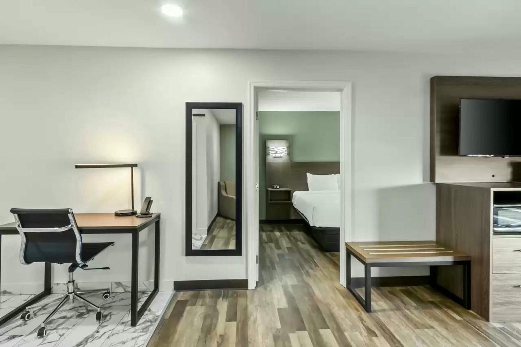 Quality Inn & Suites Columbia Harbison المظهر الخارجي الصورة